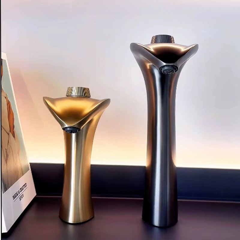 Modern Matte Black Faucet – Artistic Single Hole Bathroom Sink Faucet, Contemporary Design with 360° Swivel Spout – Solid Brass, Water-Saving, Easy Installation